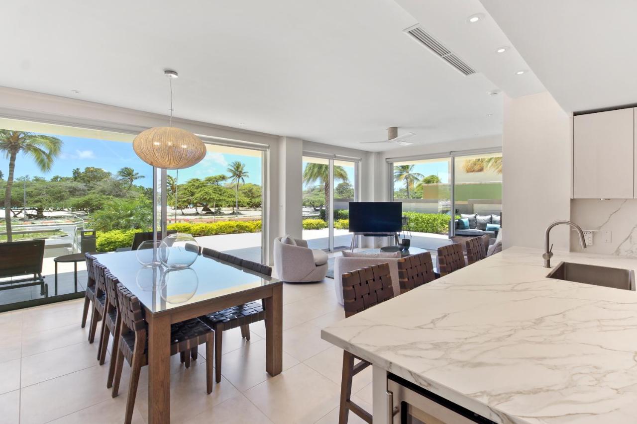 O Condominium Beachfront Residences, By Bocobay Aruba Palm Beach Exteriör bild
