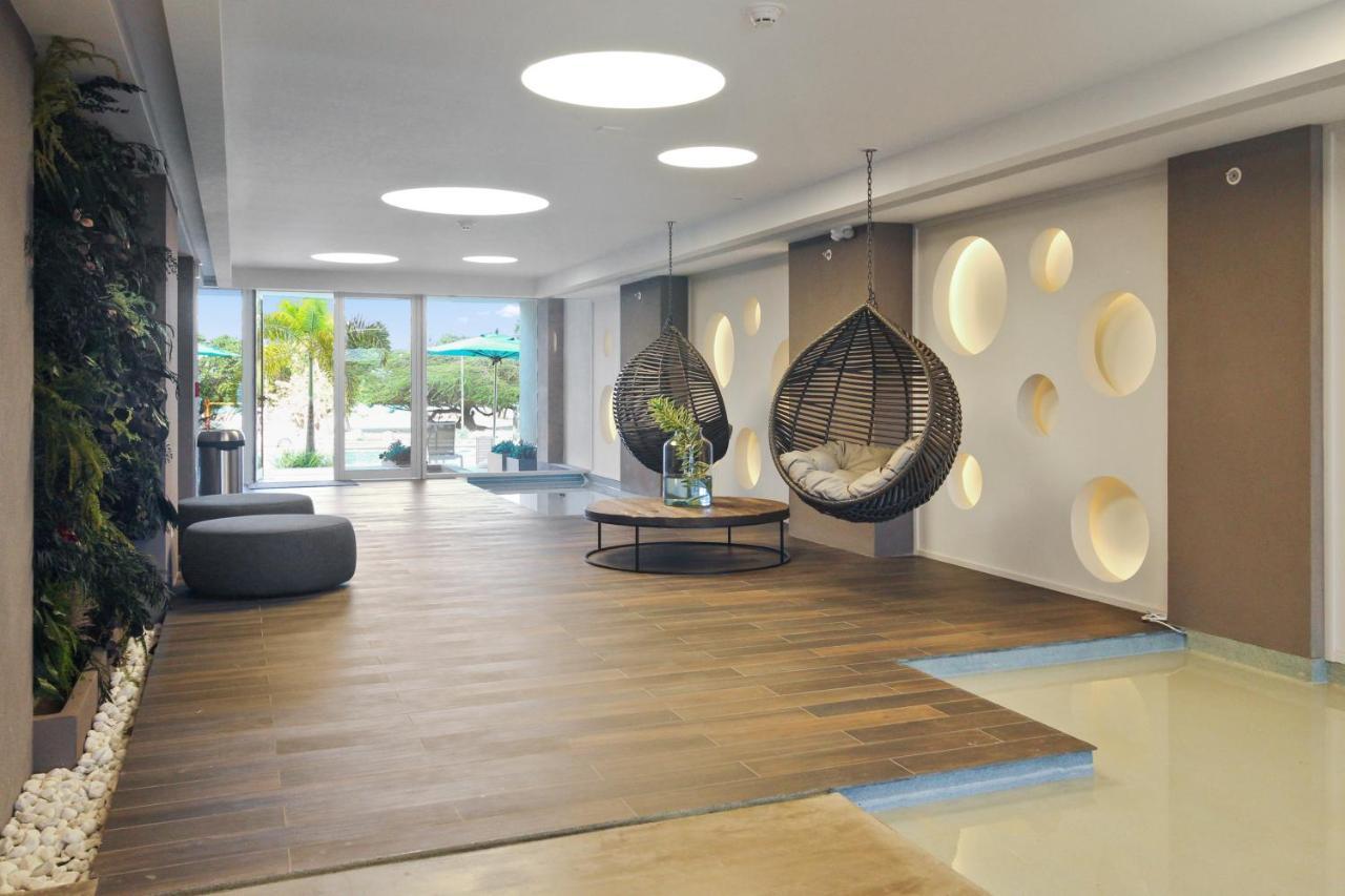 O Condominium Beachfront Residences, By Bocobay Aruba Palm Beach Exteriör bild
