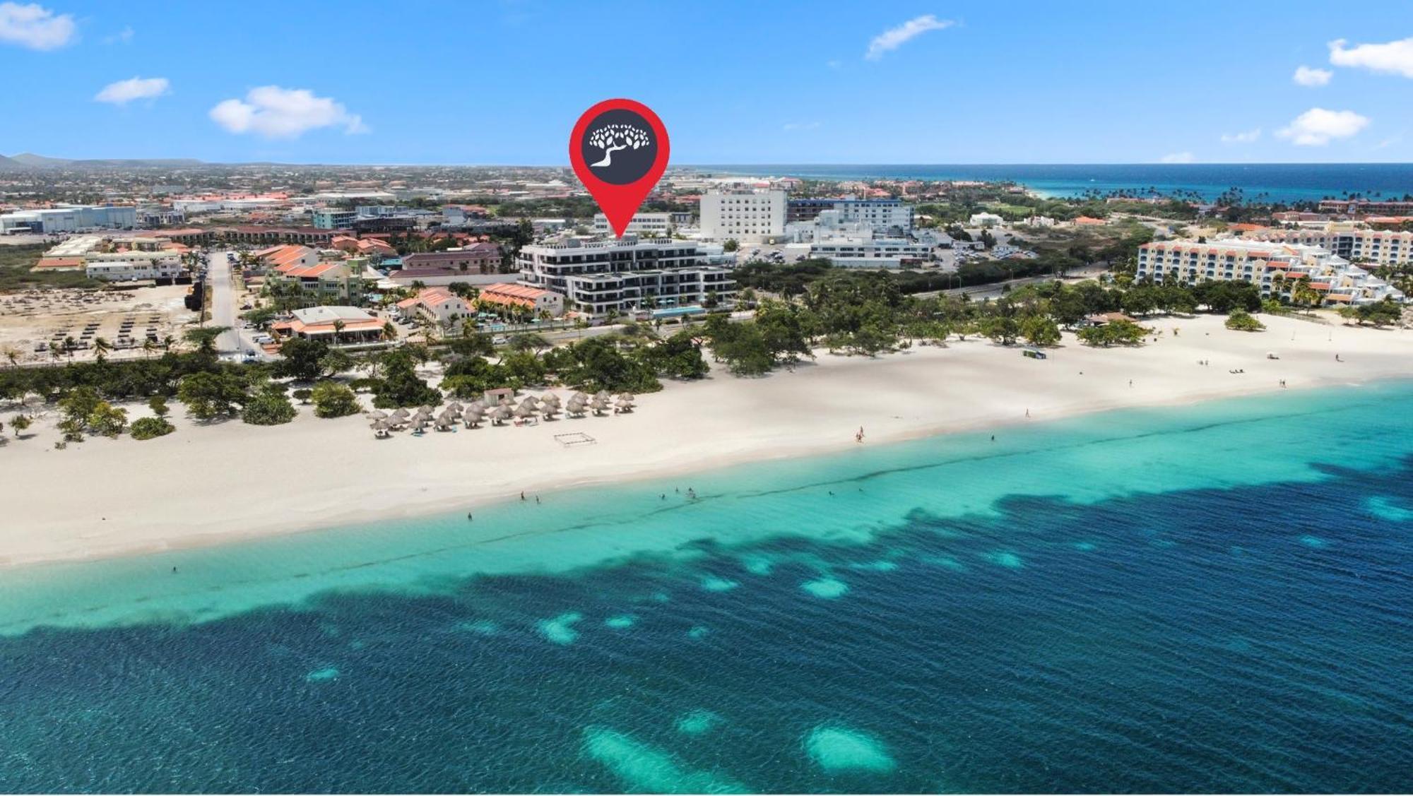 O Condominium Beachfront Residences, By Bocobay Aruba Palm Beach Exteriör bild