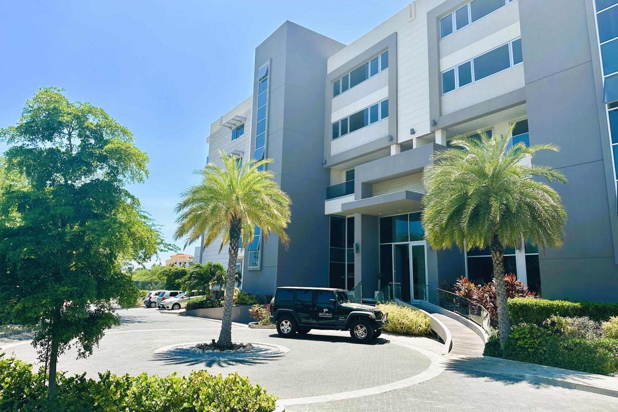 O Condominium Beachfront Residences, By Bocobay Aruba Palm Beach Exteriör bild