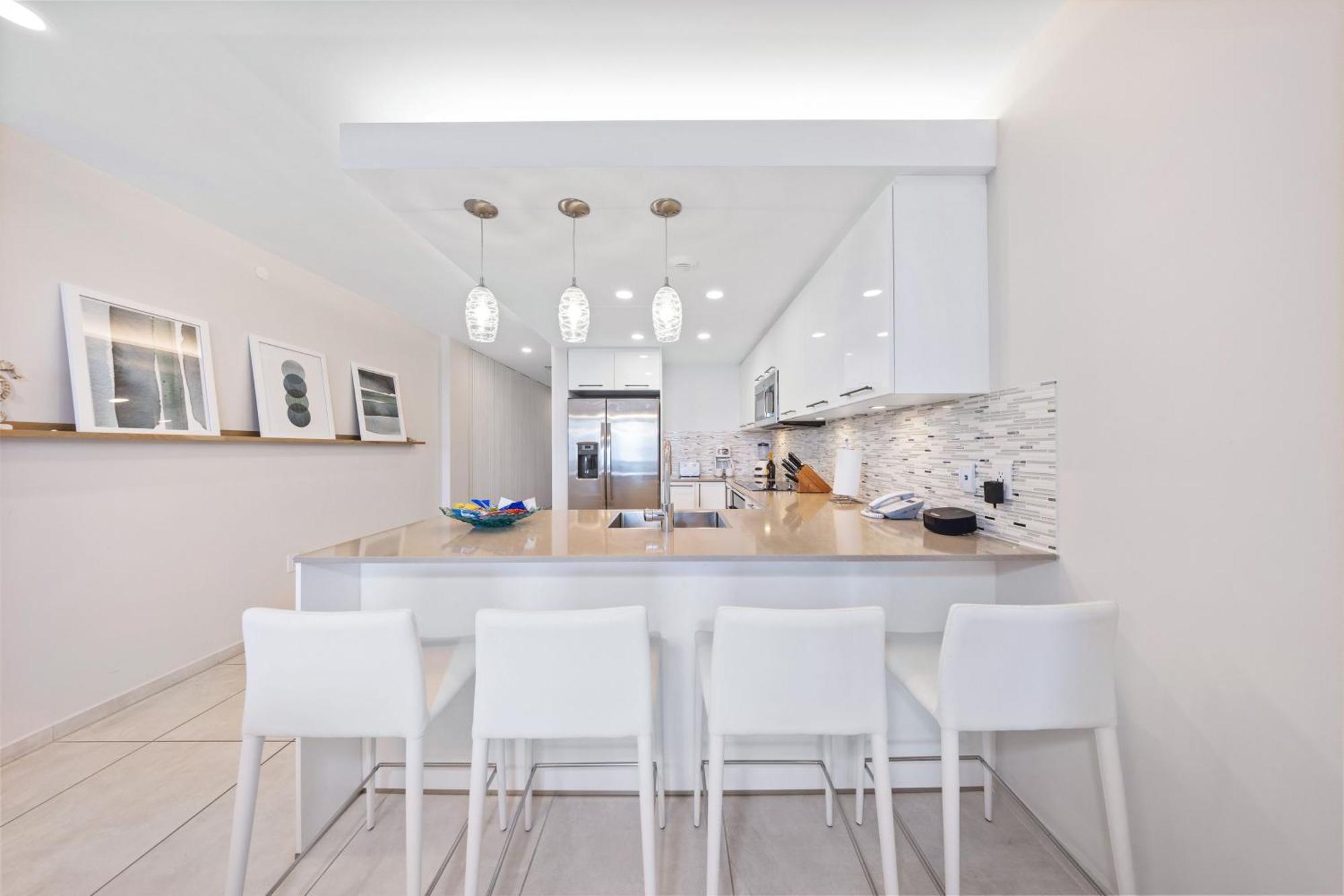 O Condominium Beachfront Residences, By Bocobay Aruba Palm Beach Exteriör bild