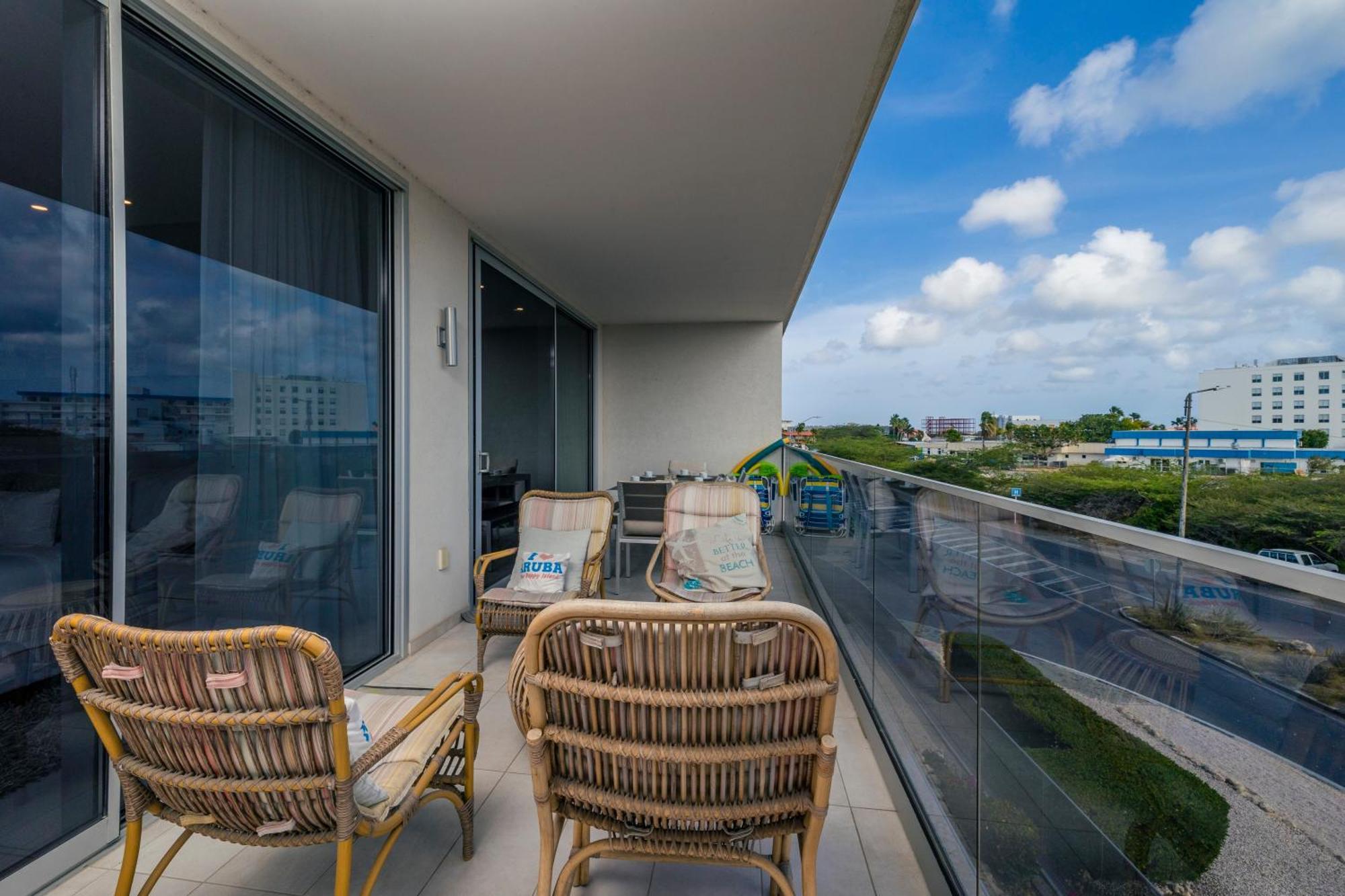 O Condominium Beachfront Residences, By Bocobay Aruba Palm Beach Rum bild