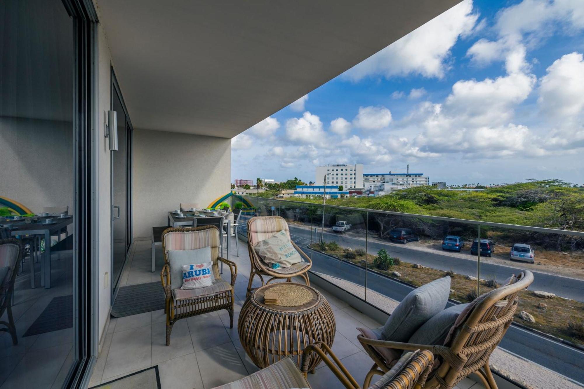 O Condominium Beachfront Residences, By Bocobay Aruba Palm Beach Rum bild
